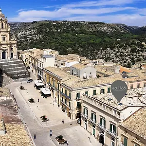 A.d. 1768 Boutique 4*, Ragusa Italien