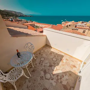 bb-cefalu-design-suites.sicilyhotelsitaly.net/
