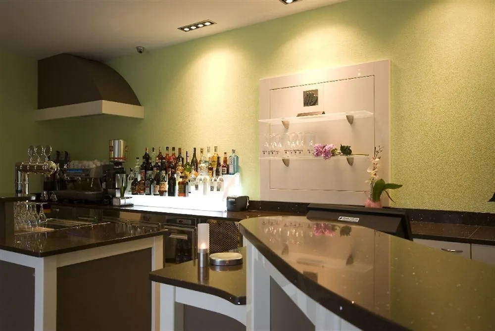 Hotel Lauro Gravedona