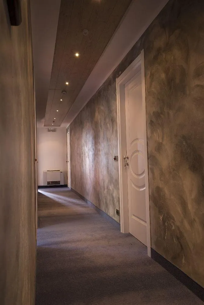 Hotel Lauro Gravedona